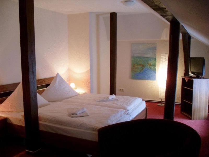Zum Schwedenkonig Hotel Gadebusch Bagian luar foto