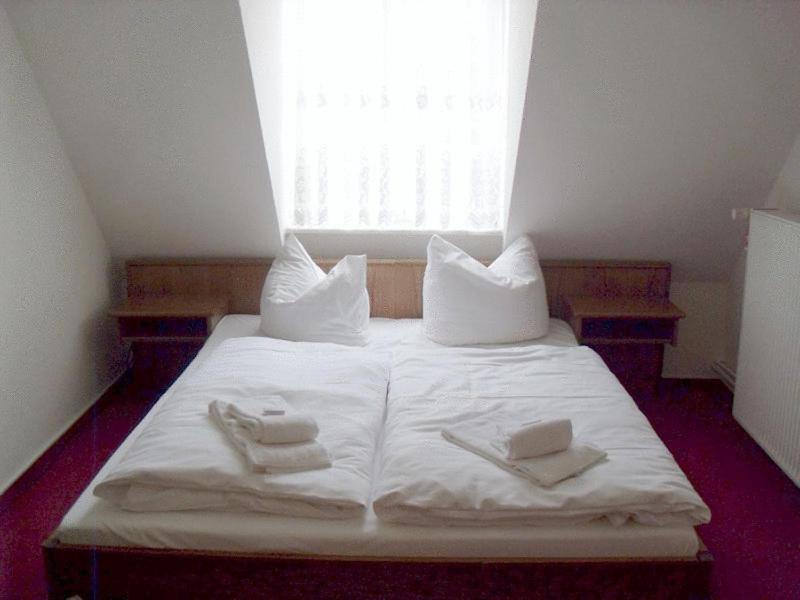 Zum Schwedenkonig Hotel Gadebusch Bagian luar foto